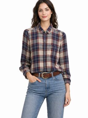 Aeo boyfriend fit button down shirt plaid blue white red small cotton blend